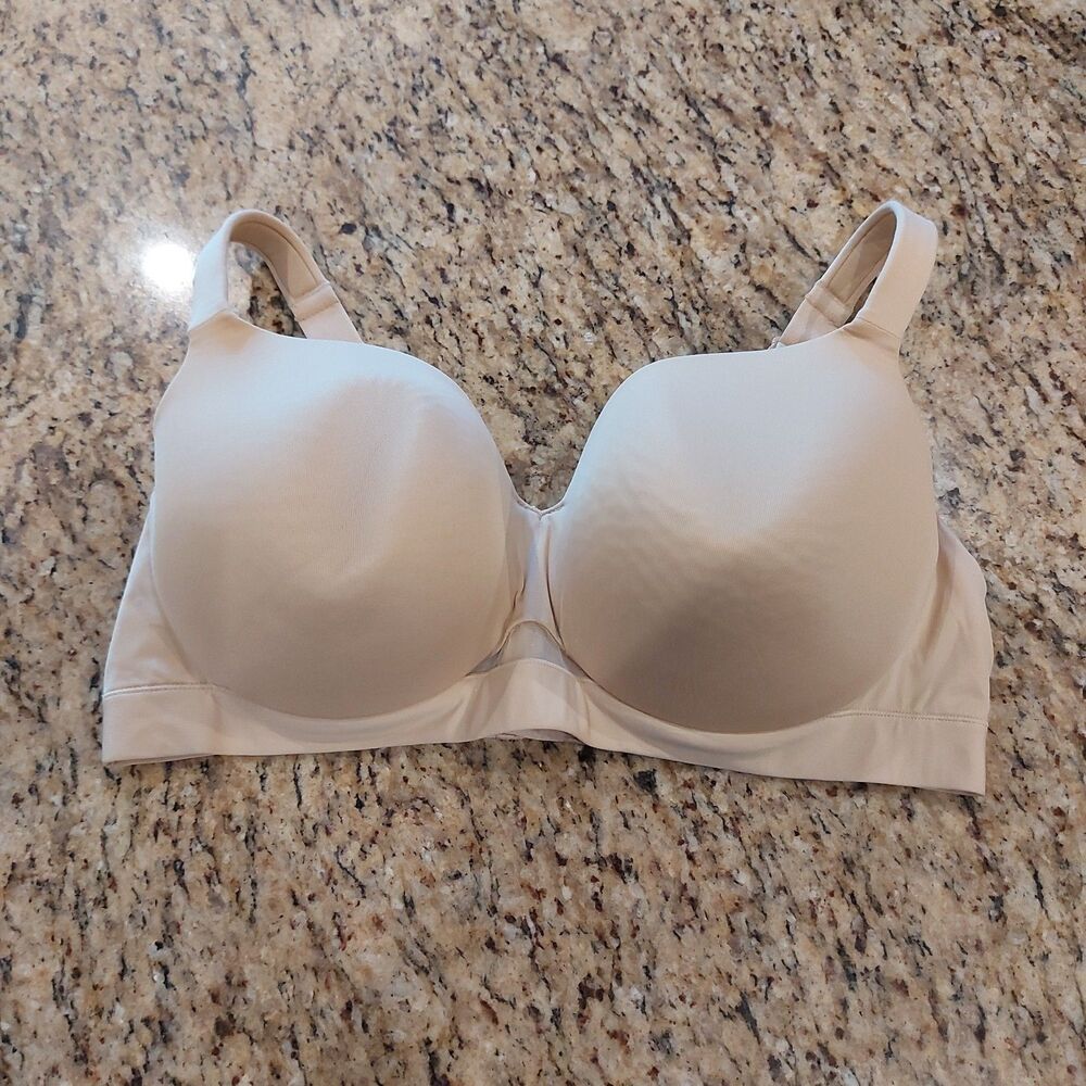 CACIQUE Lightly Lined Balconette Bra Size 40DDD Beige Underwire Comfort Straps